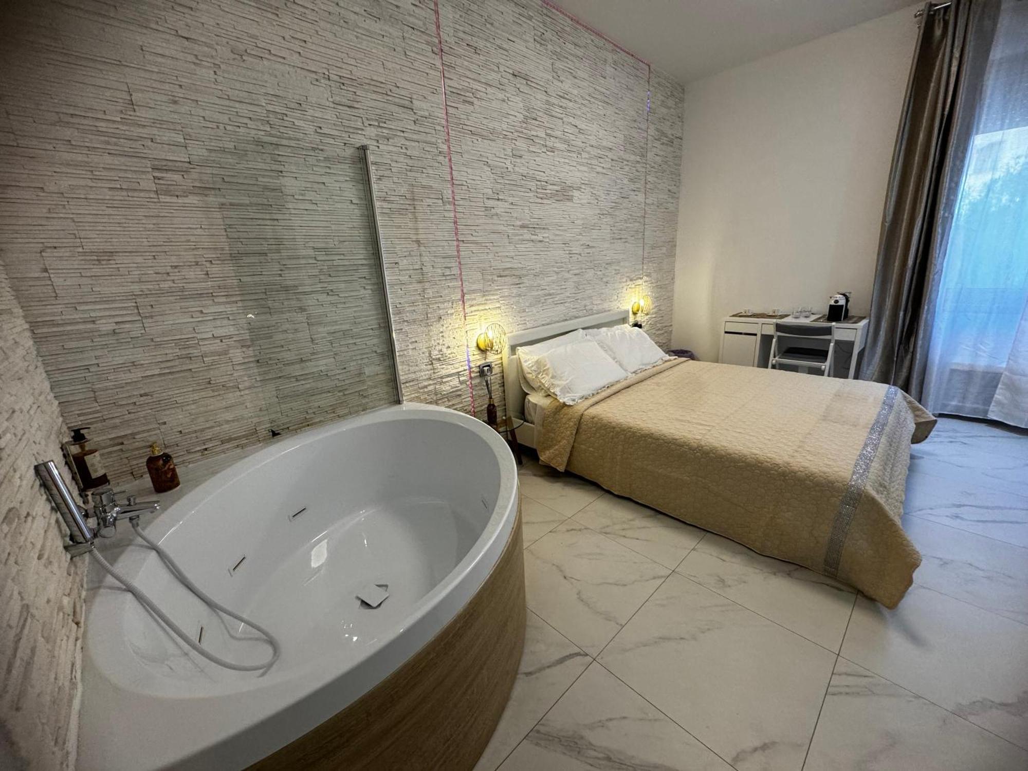 Cagliari Love Suite Экстерьер фото